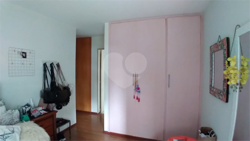 Apartamento à venda com 3 quartos, sendo 1 suíte, em Pinheiros, São Paulo, SP