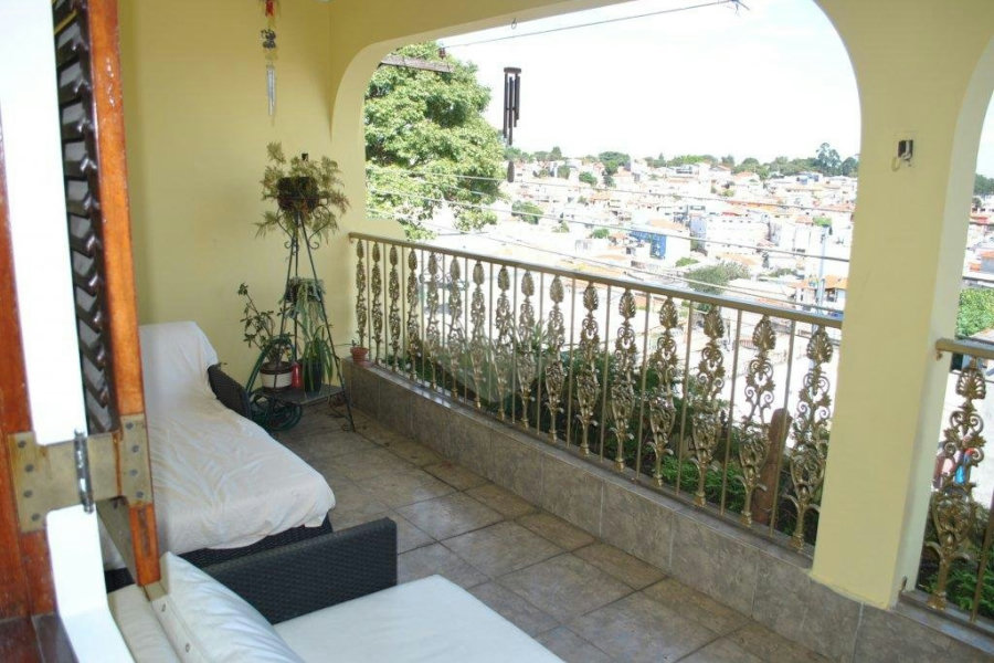 Casa Térrea à venda com 3 quartos, sendo 1 suíte, em Vila Nova Cachoeirinha, São Paulo, SP