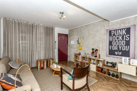 Casa à venda com 3 quartos, sendo 1 suíte,  em Vila Mascote, São Paulo, SP