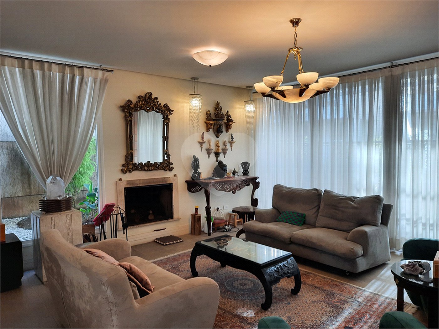 Casa à venda com 4 suítes no condomínio Las Cumbres, São Paulo - SP