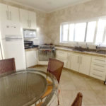 Casa à venda com 3 suítes no condomínio Residencial Parque Arco-íris, Atibaia - SP