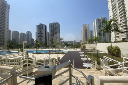 Apartamento à venda com 3 quartos, sendo 1 suíte, no Centro, São Bernardo do Campo, SP