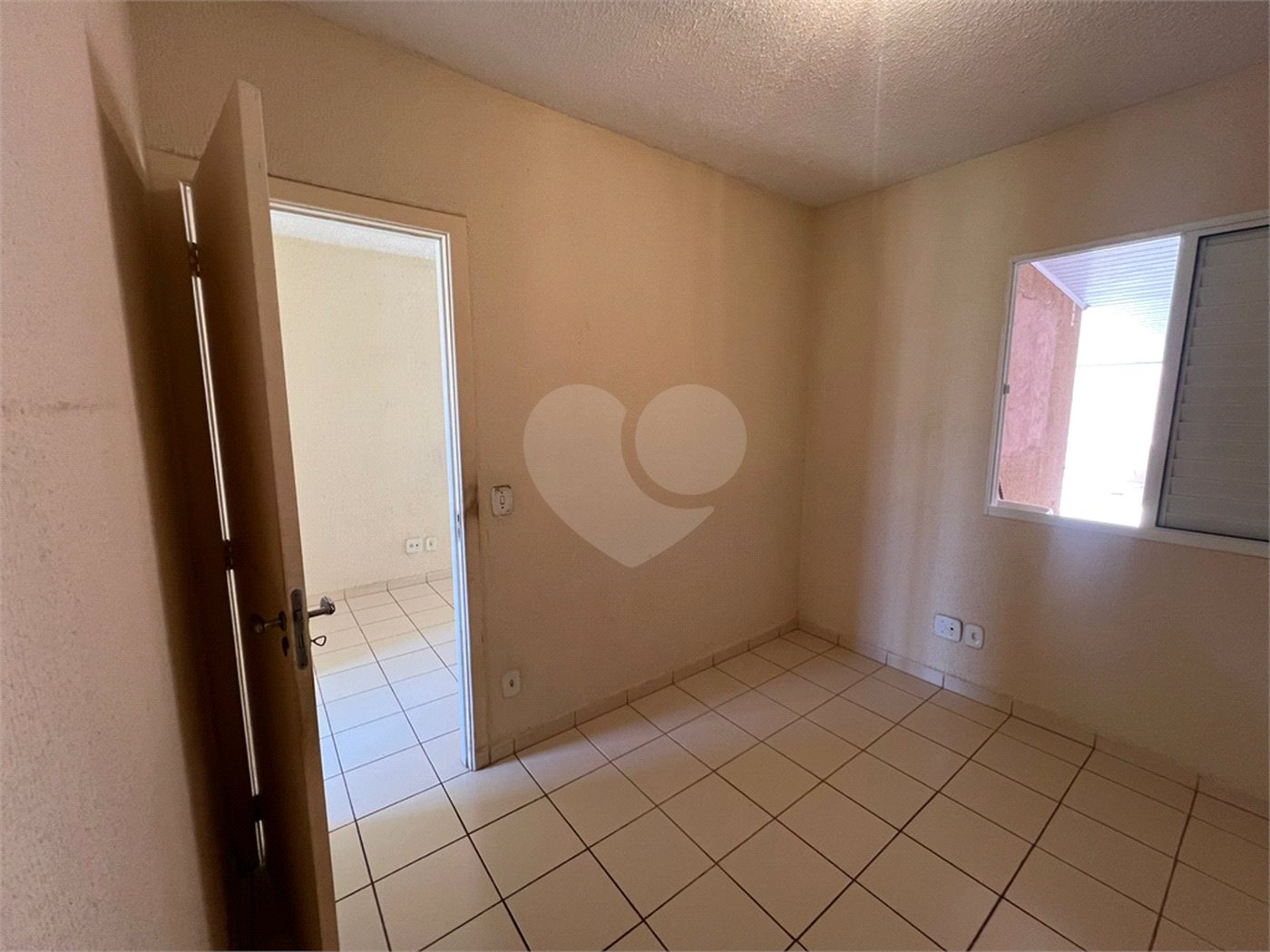 Casa à venda com 2 quartos em Vila Progresso, Itapetininga, SP