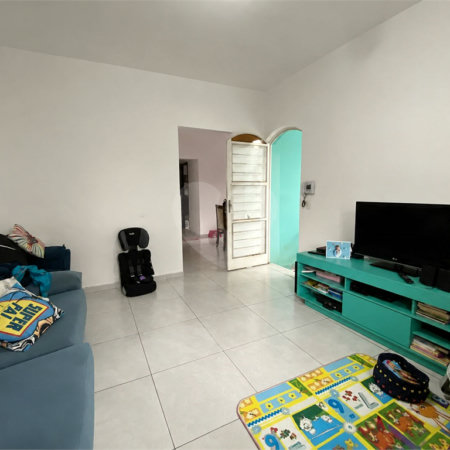 Casa à venda com 3 quartos, sendo 1 suíte, em Vila Barcelona, Sorocaba, SP