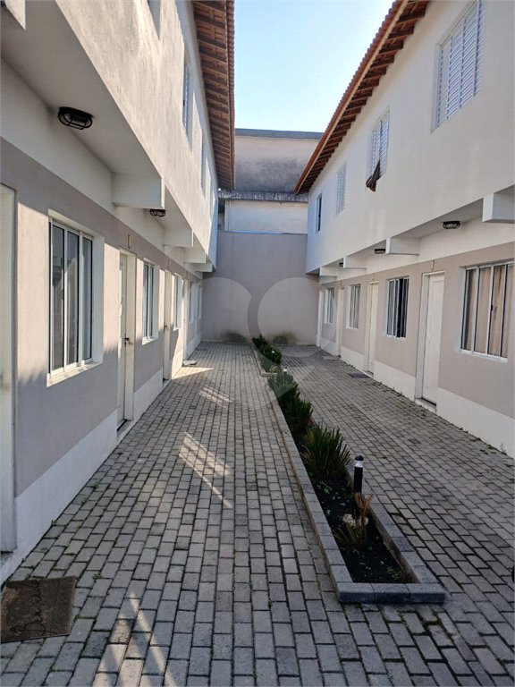 Casa à venda com 2 quartos no condomínio Pátio Boulevard, Poá - SP