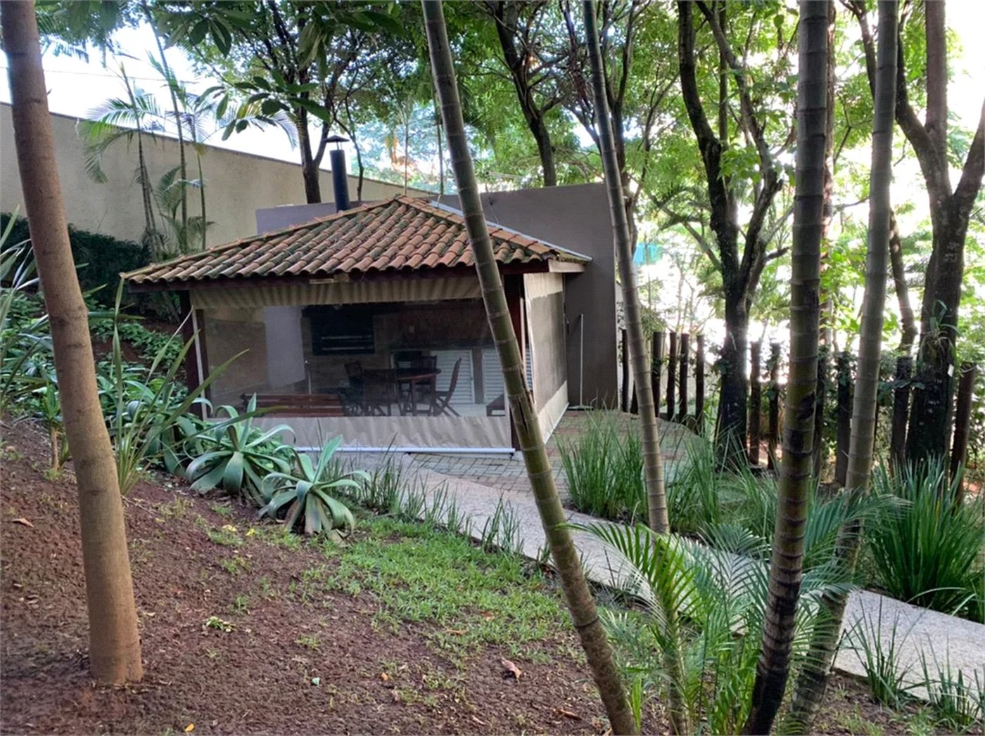 Apartamento à venda com 2 quartos, sendo 1 suíte, em Vila Andrade, São Paulo, SP