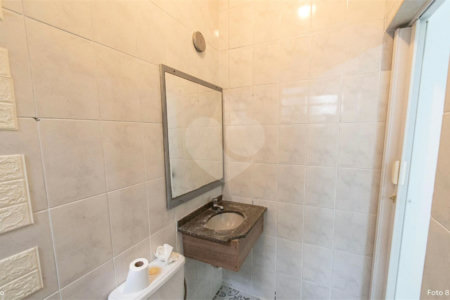 Casa à venda com 3 quartos, sendo 1 suíte,  em Vila Mariana, São Paulo, SP