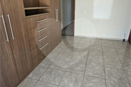 Sobrado para alugar com 3 quartos, sendo 1 suíte, em Jardim do Valle II, Indaiatuba, SP