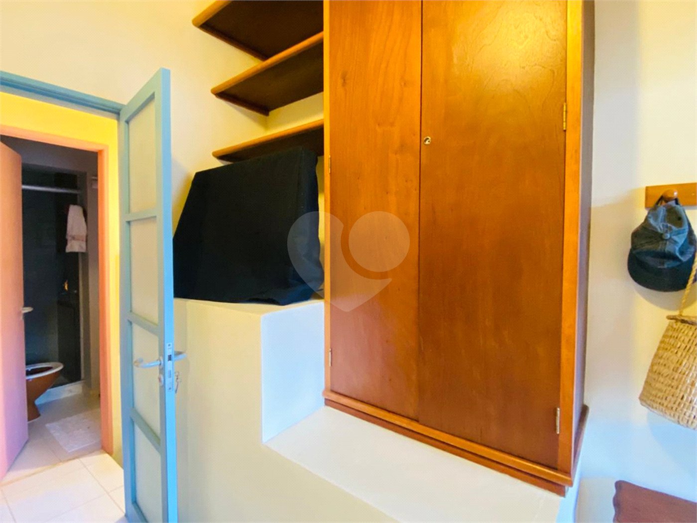 Condomínio à venda com 2 quartos, sendo 1 suíte, em Geribá, Armação dos Búzios, RJ