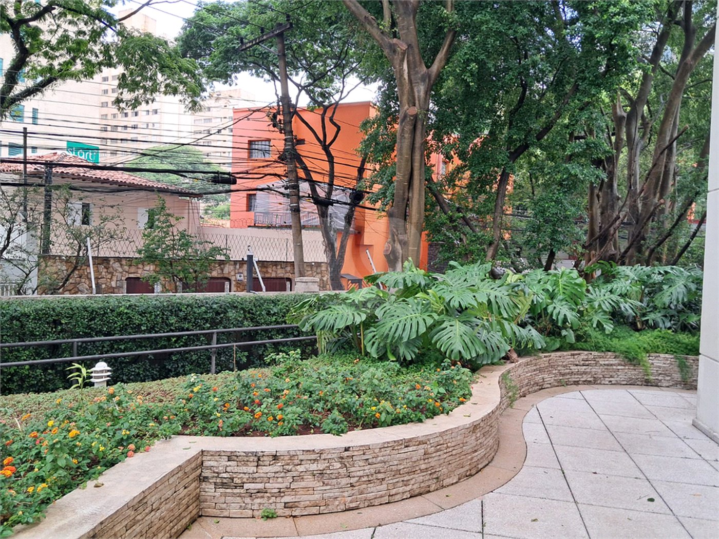 Apartamento à venda com 3 quartos, sendo 1 suíte, em Chácara Santo Antônio, São Paulo, SP