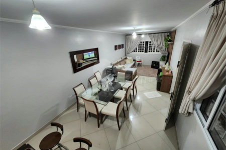 Sobrado à venda com 3 quartos, sendo 1 suíte,  em Jardim Ana Maria, São Paulo, SP