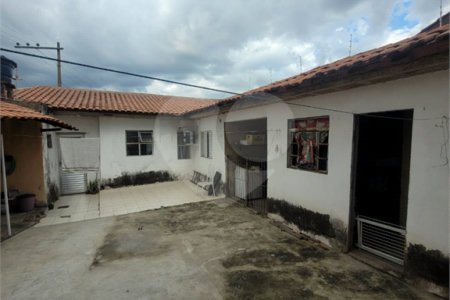 Casa à venda com 3 quartos em Jardim Saira, Sorocaba, SP