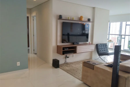 Apartamento à venda com 2 quartos, sendo 1 suíte,  em Vila Romana, São Paulo, SP
