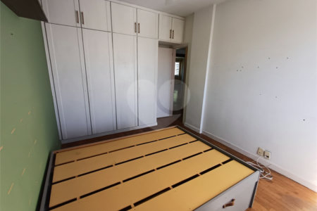Apartamento à venda com 4 quartos, sendo 1 suíte, em Tijuca, Rio de Janeiro, RJ