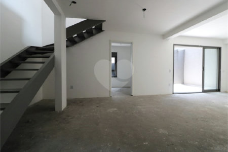 Apartamento à venda com 2 suítes em Moema, São Paulo, SP