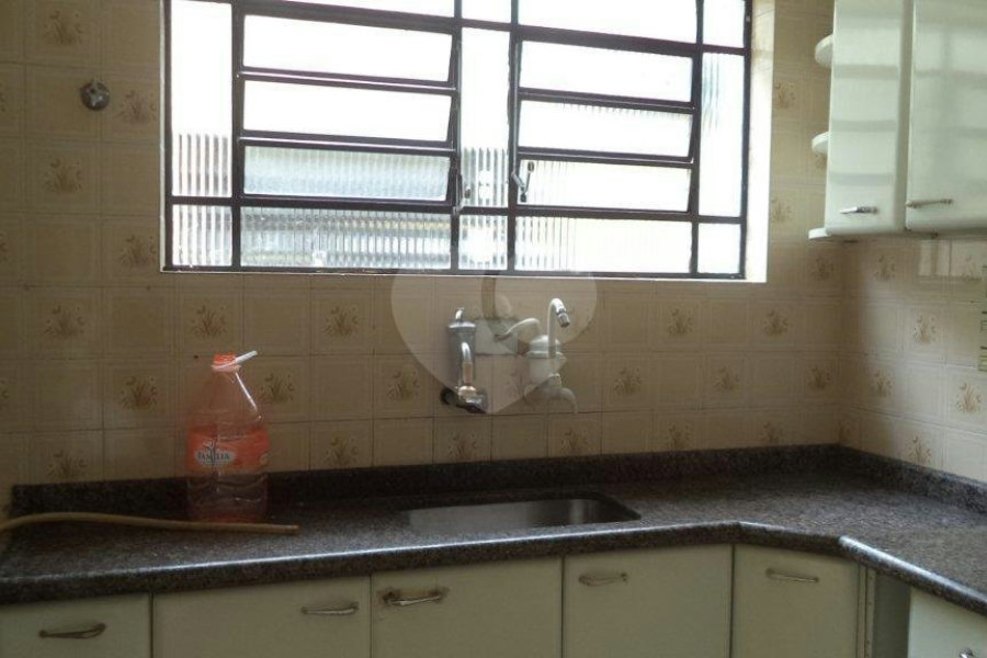 Sobrado à venda com 3 quartos, sendo 1 suíte, em Parada Inglesa, São Paulo, SP