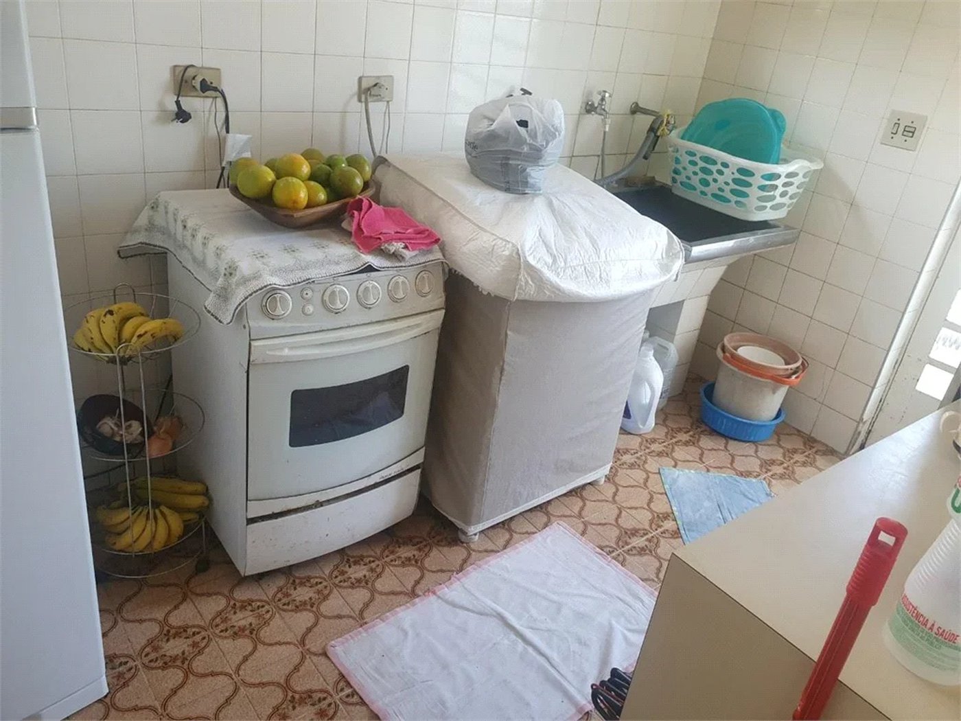 Casa à venda com 4 quartos, sendo 1 suíte, em Rolinópolis, São Paulo, SP
