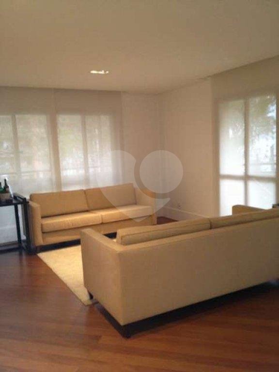 Apartamento à venda com 3 suítes em Jardim Ampliação, São Paulo, SP