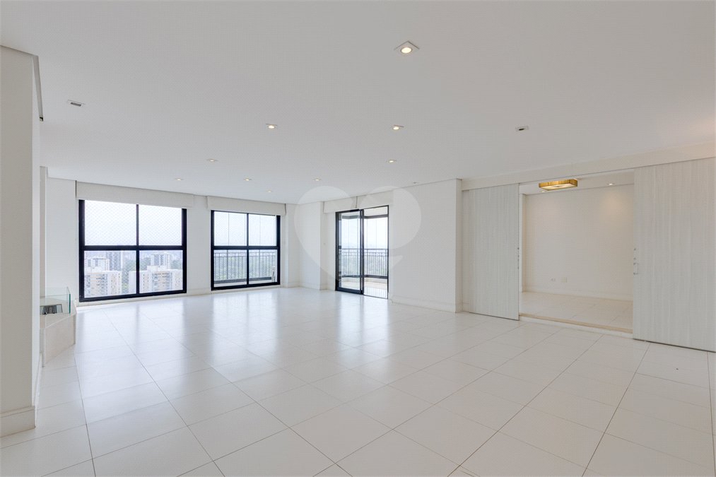 Apartamento à venda ou para alugar com 4 suítes em Jardim Marajoara, São Paulo, SP