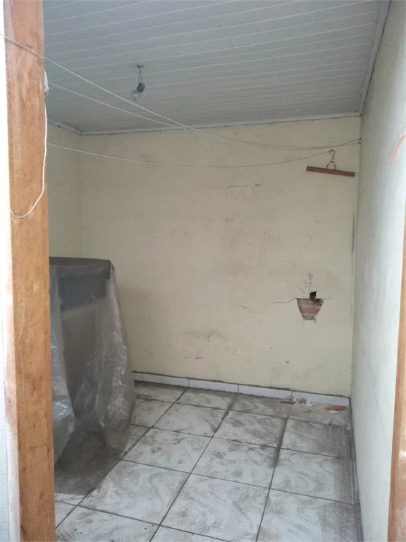 Casa à venda com 2 quartos em Lapa de Baixo, São Paulo, SP