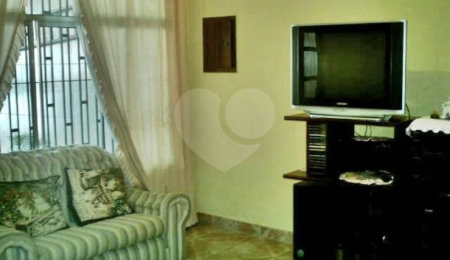 Sobrado à venda com 3 quartos, sendo 1 suíte,  em Vila Guilherme, São Paulo, SP