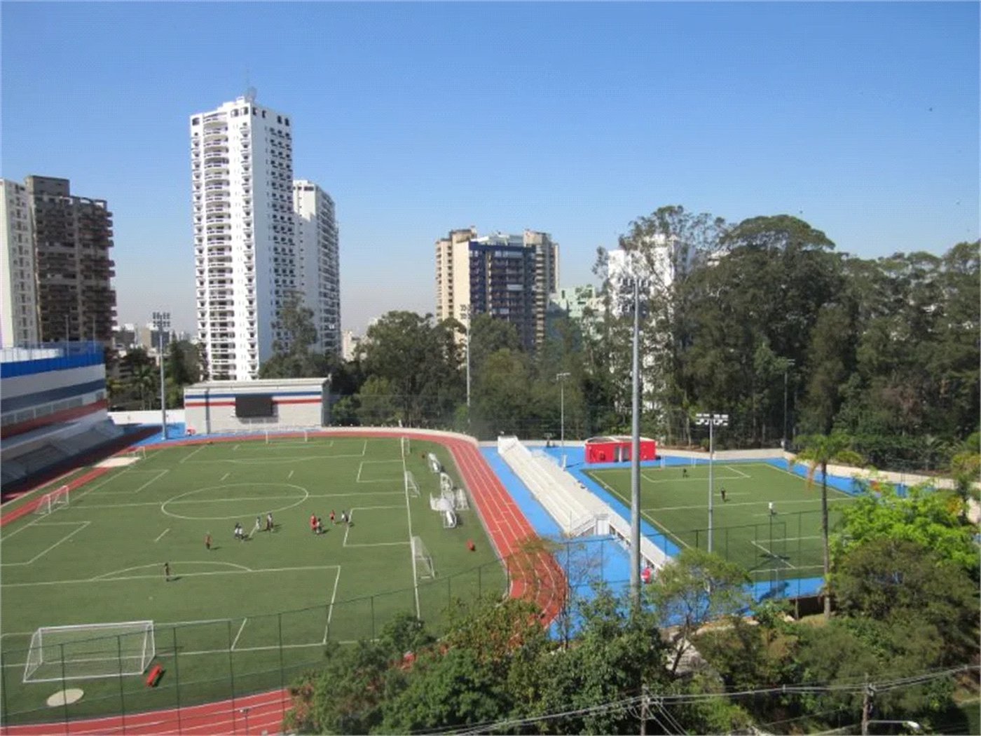 Apartamento à venda com 4 quartos, sendo 2 suítes, em Vila Suzana, São Paulo, SP