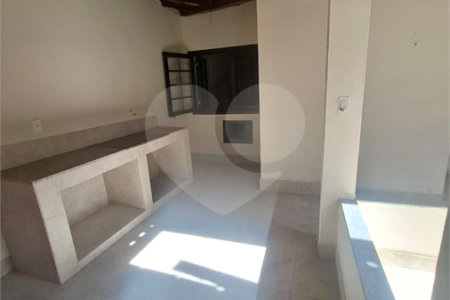 Casa Térrea à venda com 2 quartos, sendo 1 suíte, em Campo Grande, Rio de Janeiro, RJ
