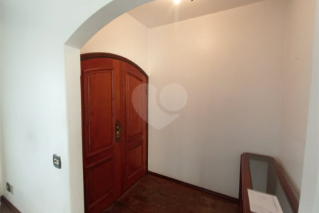 Casa à venda com 4 quartos, sendo 1 suíte,  no Centro, Itapetininga, SP