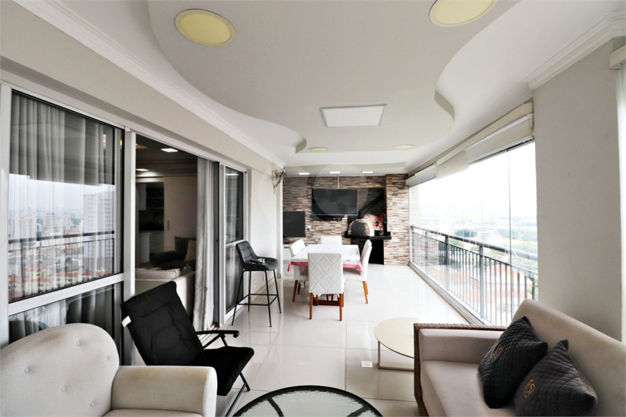 Apartamento à venda com 3 suítes em Santana, São Paulo, SP