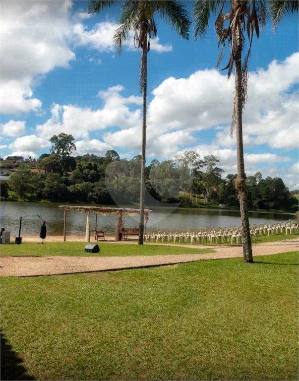 Casa à venda ou para alugar com 5 quartos, sendo 4 suítes,  no condomínio Equilibrium, Atibaia - SP