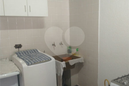 Sobrado à venda com 3 quartos, sendo 1 suíte, em Vila Gustavo, São Paulo, SP