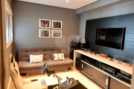 Apartamento à venda com 4 suítes em Vila Suzana, São Paulo, SP
