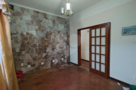 Casa à venda com 3 quartos, sendo 1 suíte,  no Centro, Itapetininga, SP