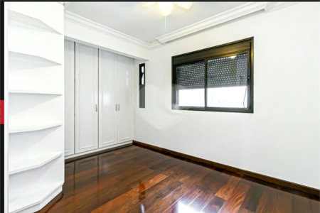 Apartamento à venda com 3 suítes em Indianópolis, São Paulo, SP