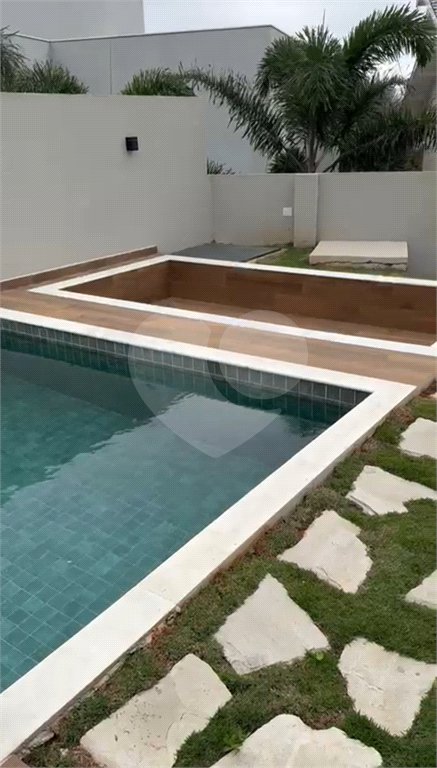 Casa à venda com 3 suítes no condomínio Portal de Bragança, Bragança Paulista - SP