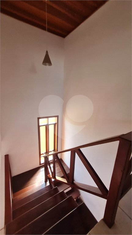 Casa à venda com 5 quartos em Ivoturucaia, Jundiaí, SP