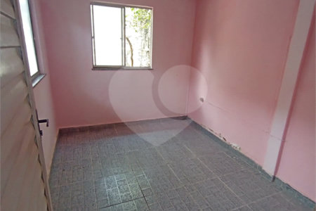 Casa Térrea à venda com 5 quartos em Santa Cruz, Rio de Janeiro, RJ