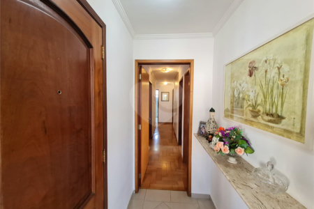 Apartamento à venda com 4 quartos, sendo 1 suíte,  em Vila Ipojuca, São Paulo, SP