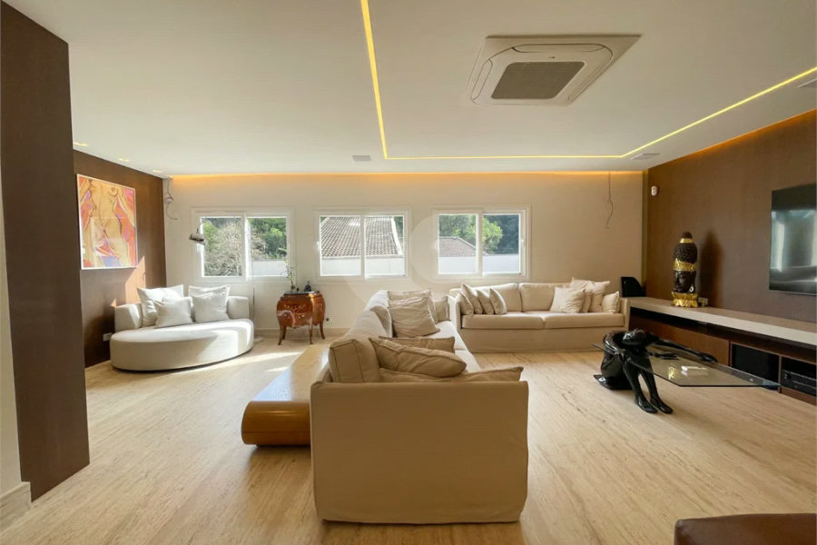 Casa à venda com 3 suítes em Mandaqui, São Paulo, SP