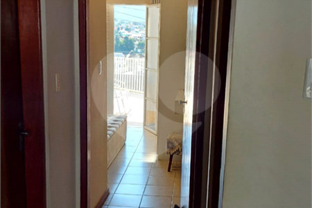 Sobrado à venda com 4 quartos, sendo 2 suítes, em Jardim Paulista, Atibaia, SP