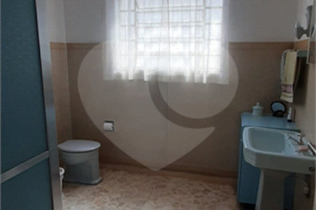 Sobrado à venda com 3 quartos, sendo 1 suíte,  no Centro, São Bernardo do Campo, SP