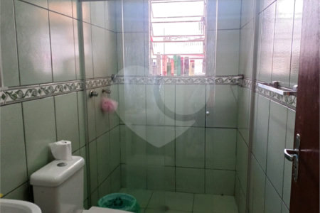 Casa à venda com 3 quartos, sendo 1 suíte,  em Jardim Santa Mônica, São Paulo, SP