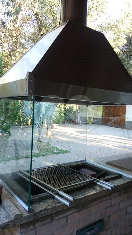 Sobrado à venda com 3 quartos, sendo 2 suítes, em Roseira, Mairiporã, SP