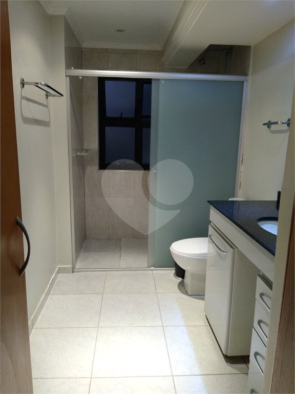 Apartamento à venda com 3 quartos, sendo 1 suíte,  em Bela Vista, São Paulo, SP