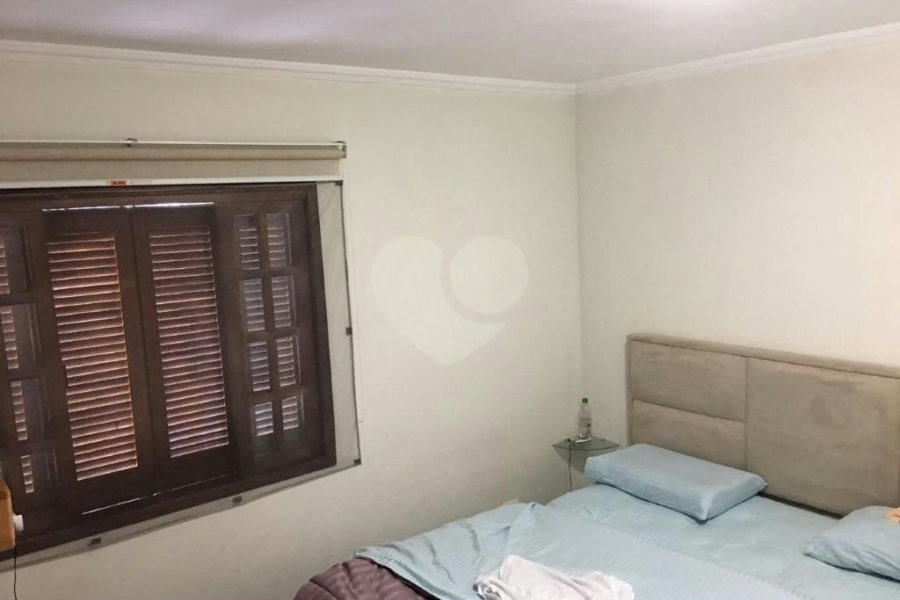 Sobrado à venda com 3 quartos, sendo 1 suíte, em Jardim Virginia Bianca, São Paulo, SP