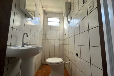 Casa à venda com 1 suíte em Vila Carolina, Itapetininga, SP