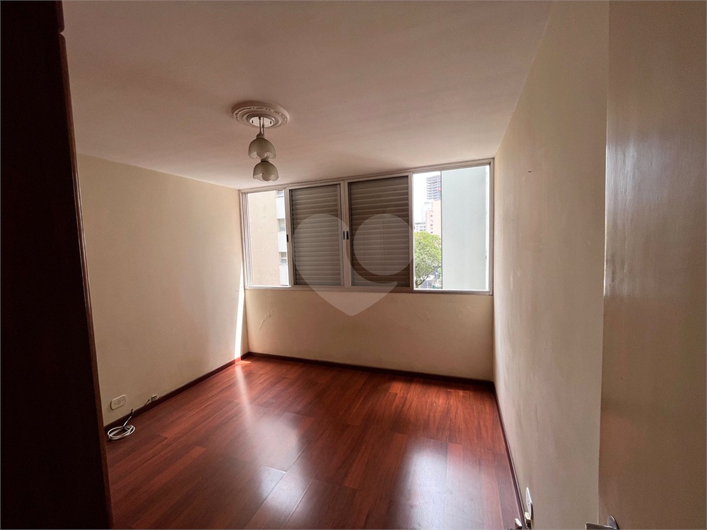 Apartamento à venda com 3 quartos, sendo 1 suíte, em Itaim Bibi, São Paulo, SP