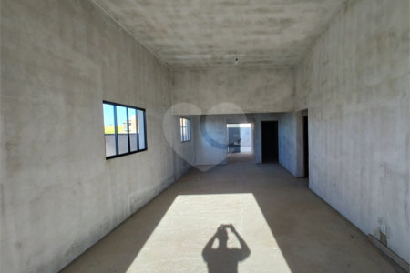 Casa à venda com 3 quartos, sendo 1 suíte, em Portal Giardino, Itatiba, SP