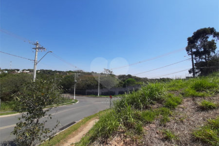 Terreno à venda com 1 suíte em Bosque, Vinhedo, SP