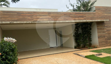 Casa à venda ou para alugar com 3 suítes no condomínio Portal das Tipuanas, Araraquara - SP